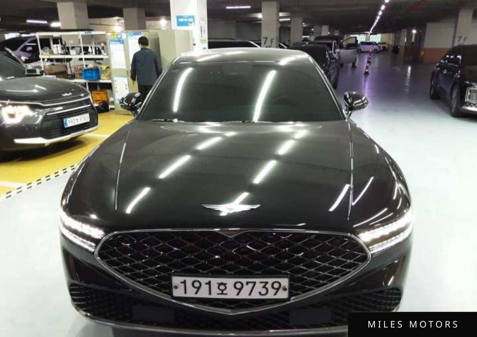 Genesis G90 (RS4) 2022 — фото 1 из 12