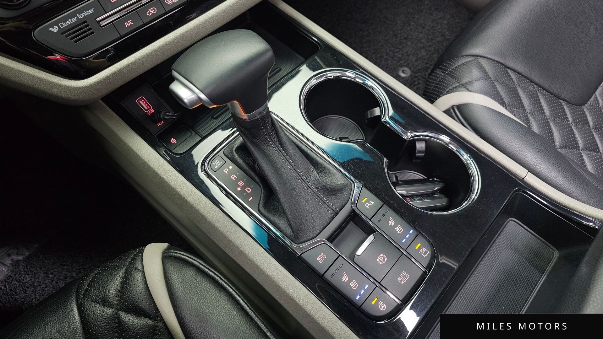 Kia Canival 2020 — миниатюра 12