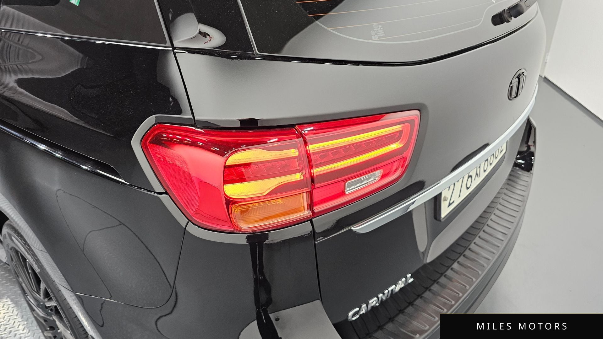 Kia Canival 2020 — миниатюра 9