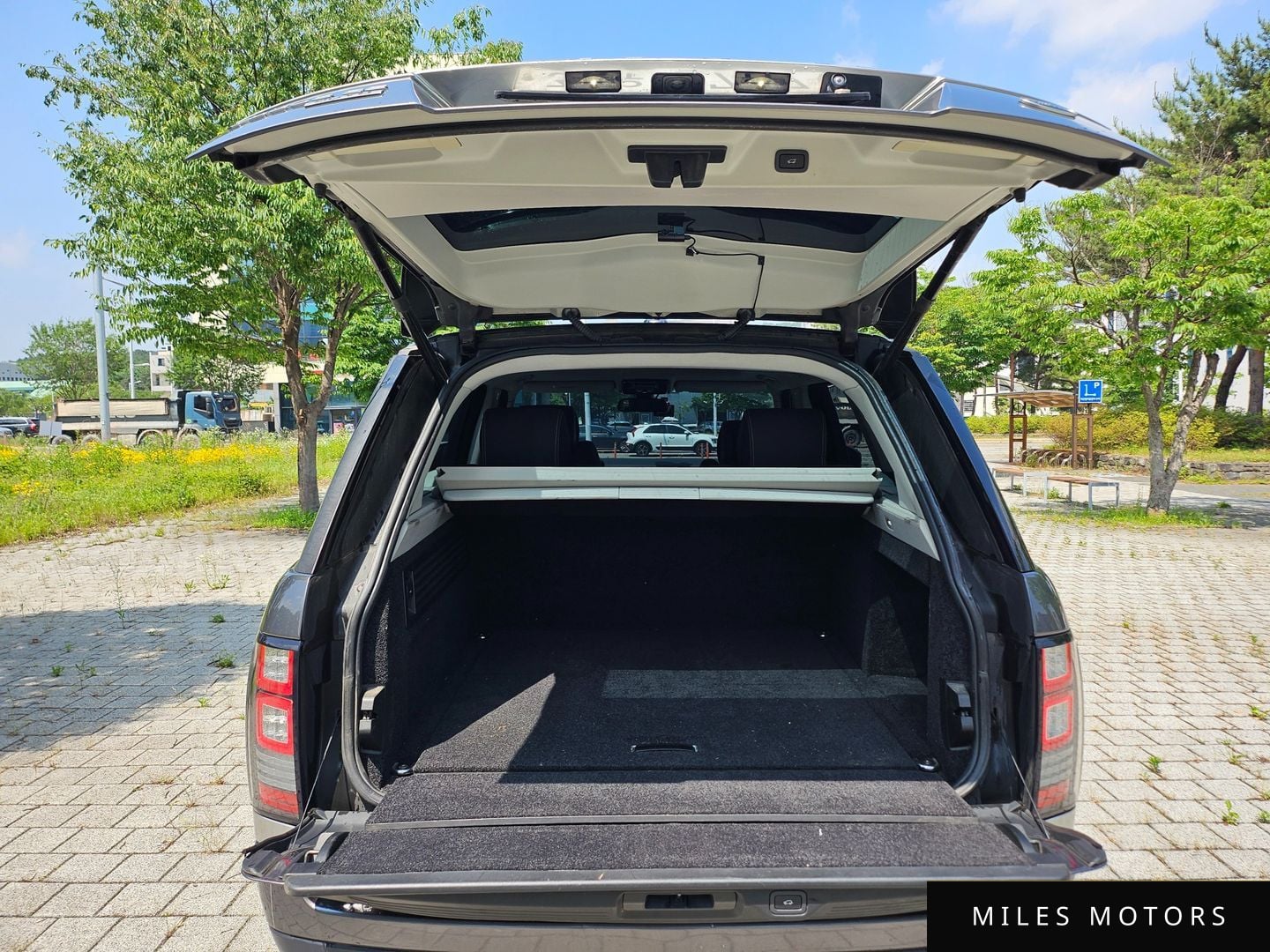 Land Rover Range Rover 2015 — миниатюра 8