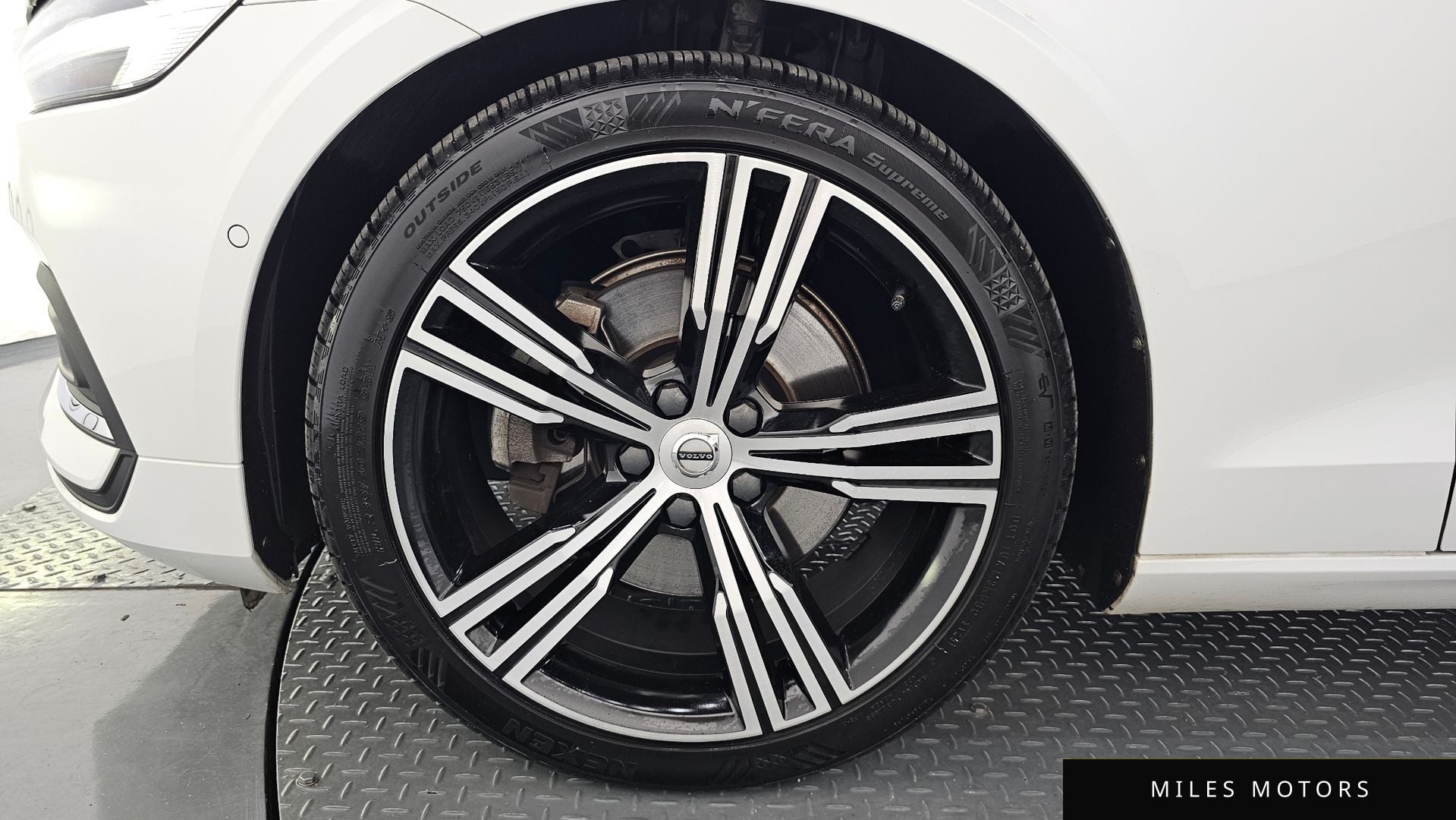 Volvo S60 2022 — миниатюра 5