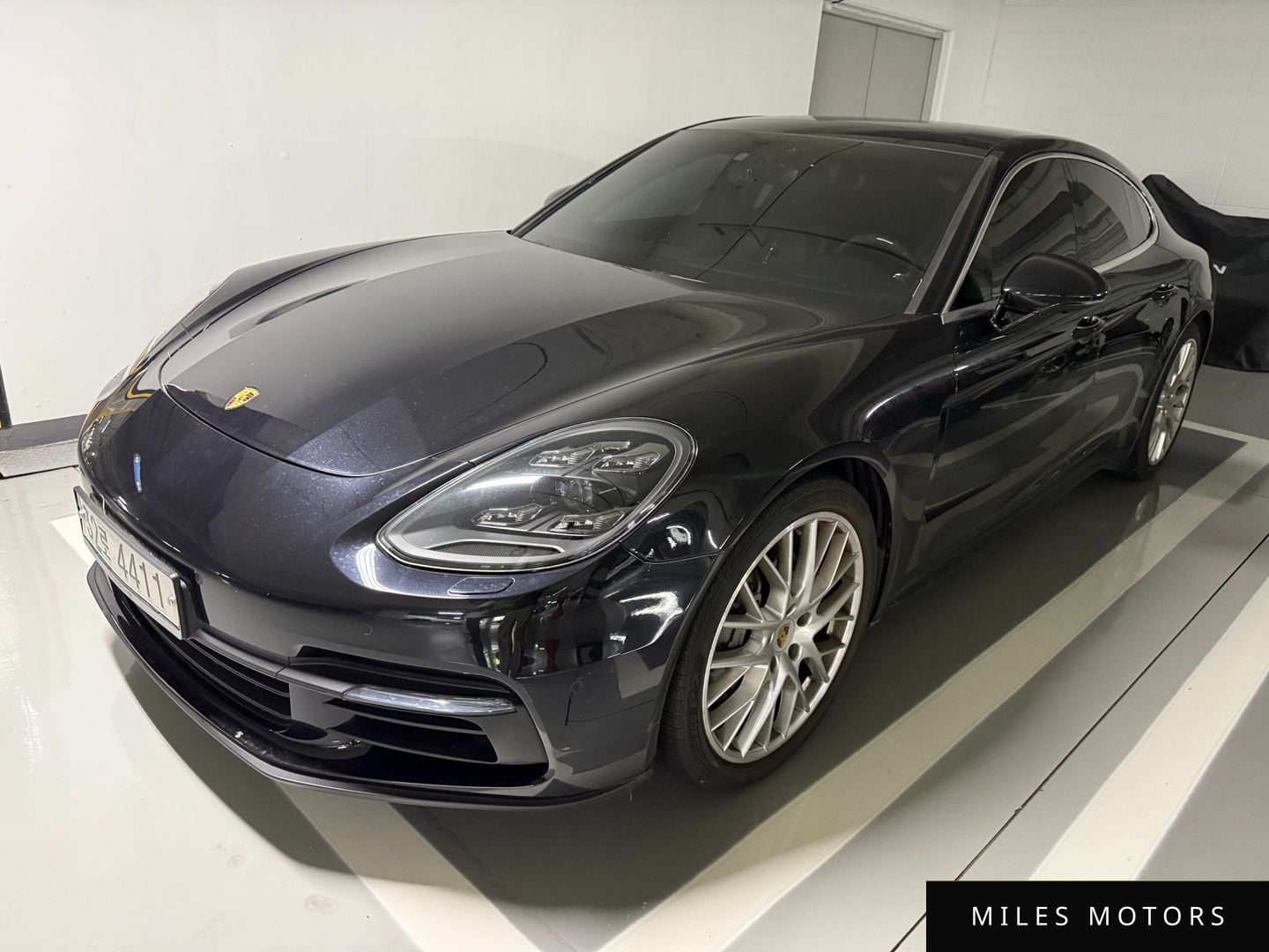 Porsche Panamera 2018 — миниатюра 3