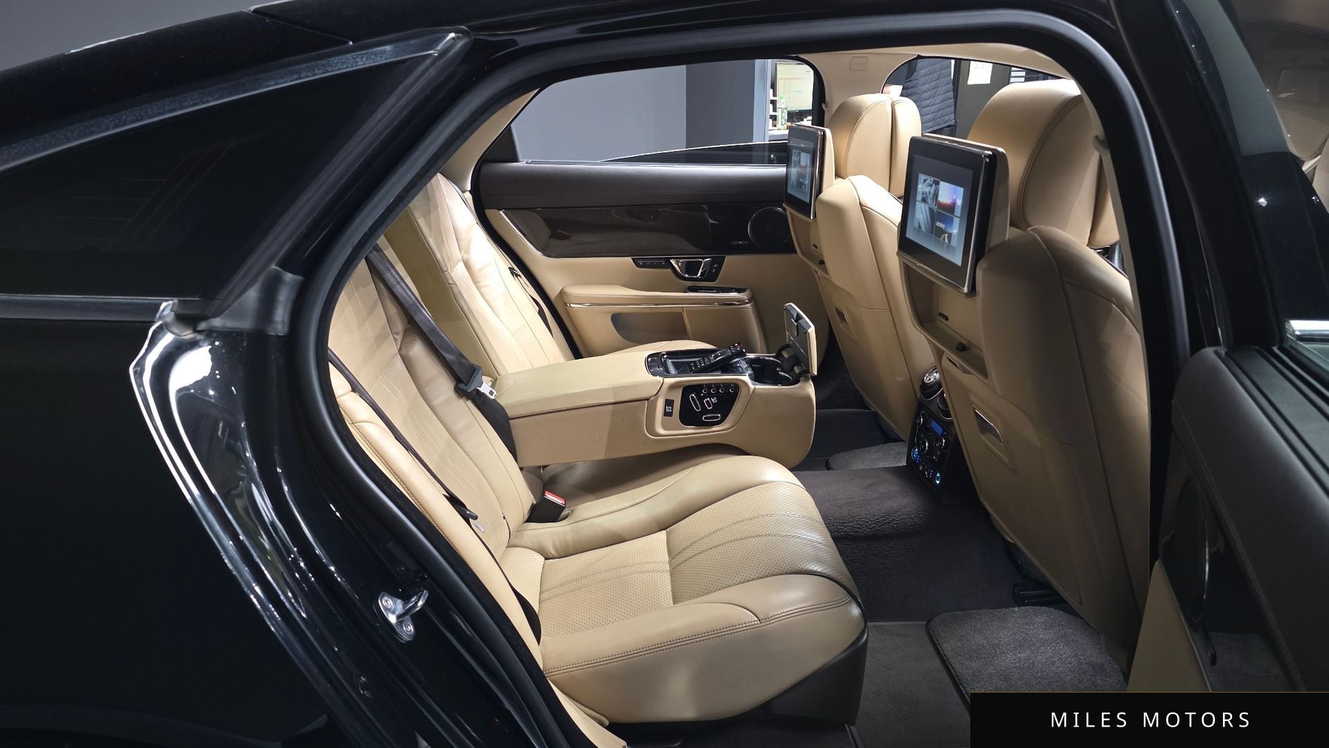 Jaguar All New XJ 2016 — миниатюра 12