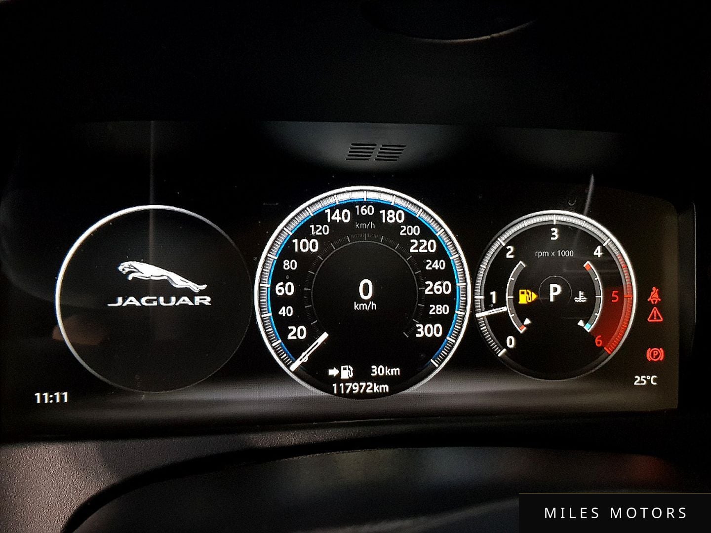 Jaguar XF (X260) 2017 — миниатюра 8