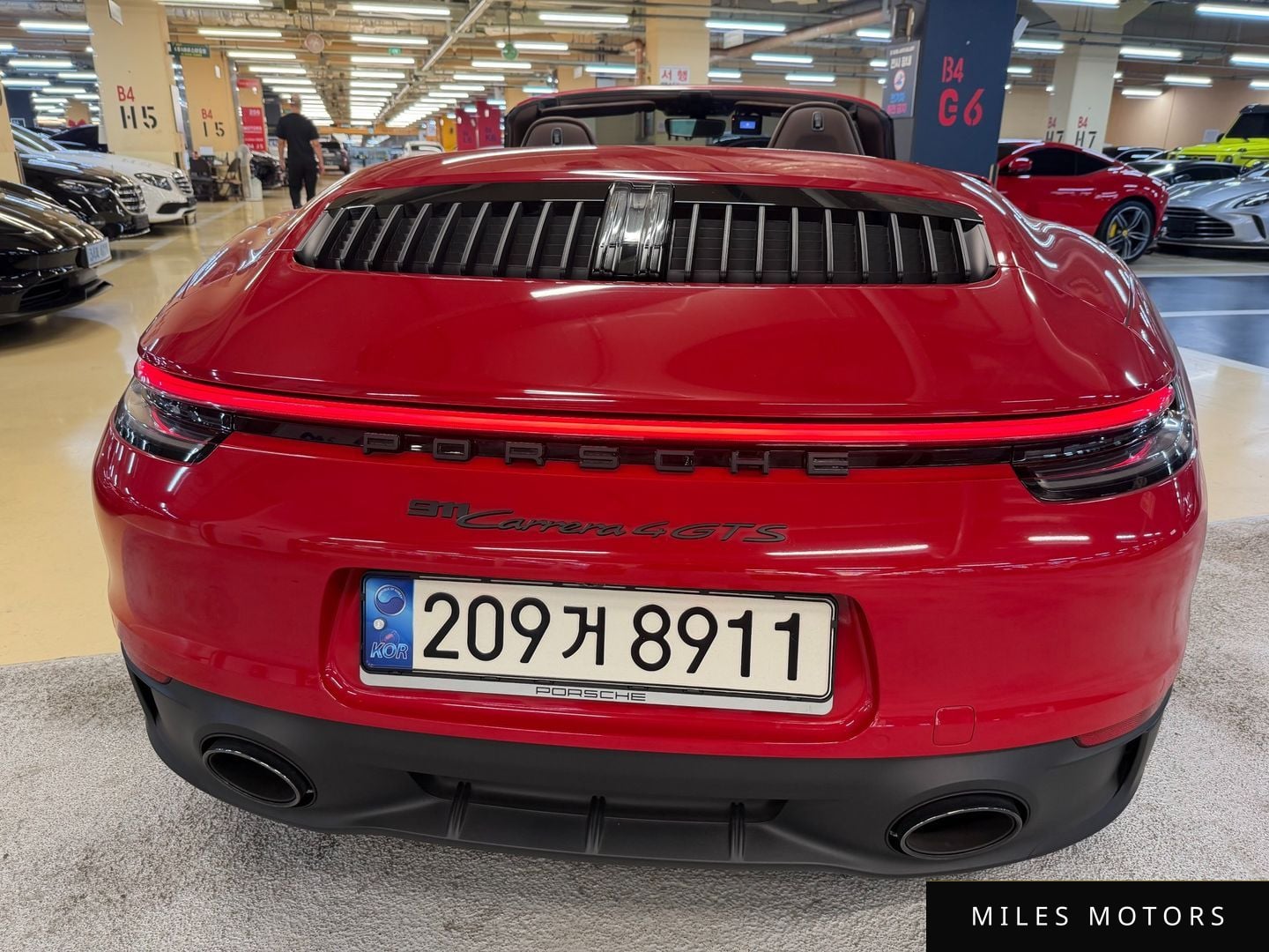 Porsche 911 (992) 2022 — миниатюра 6