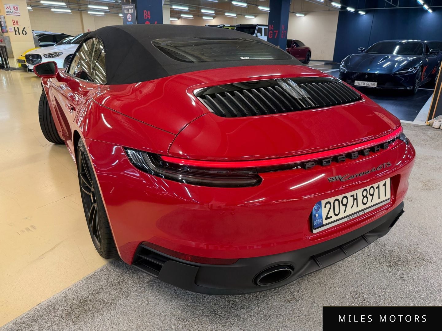 Porsche 911 (992) 2022 — миниатюра 8
