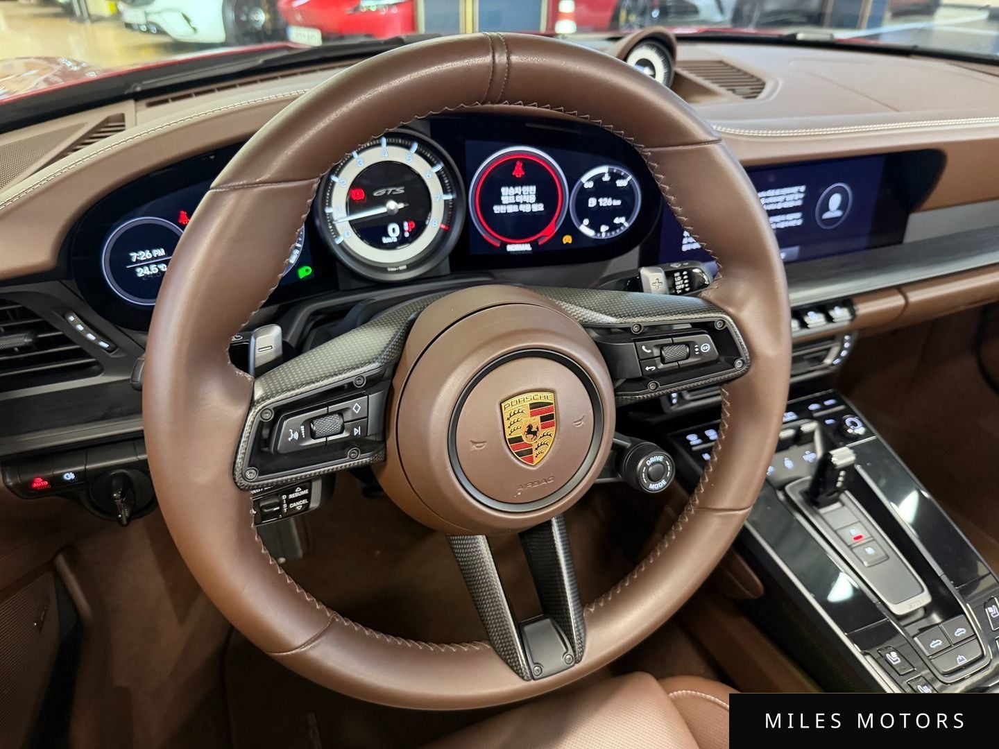 Porsche 911 (992) 2022 — миниатюра 11
