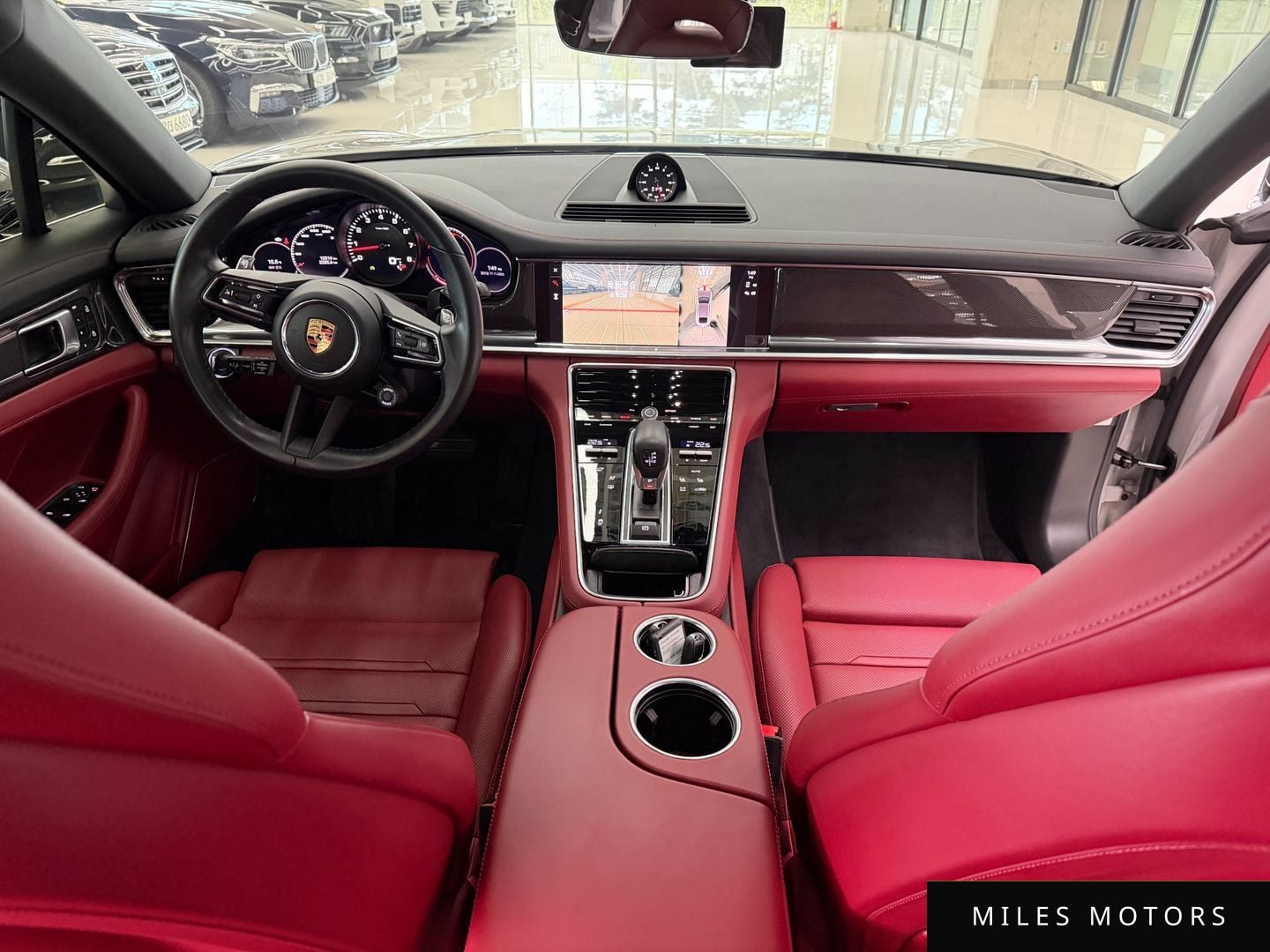 Porsche Panamera 2023 — миниатюра 7