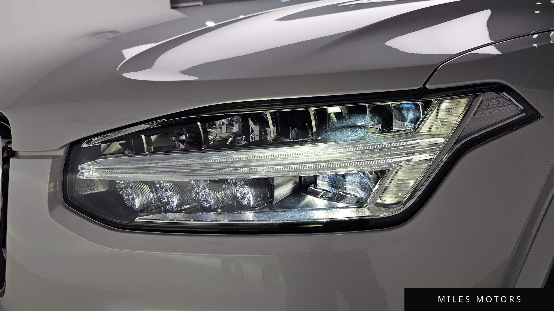 Volvo XC90 2025 — миниатюра 7