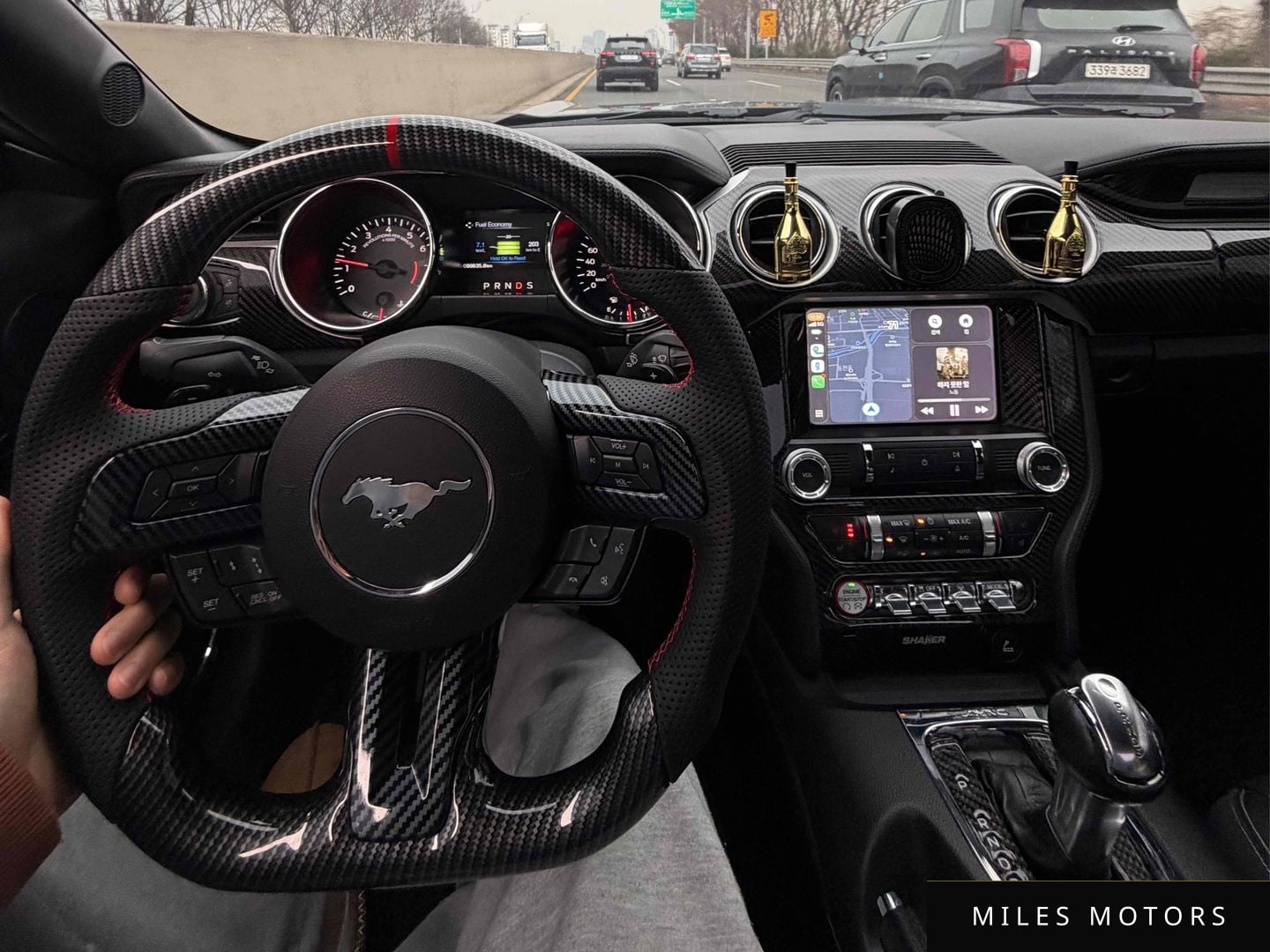 Ford Mustang 2017 — миниатюра 10