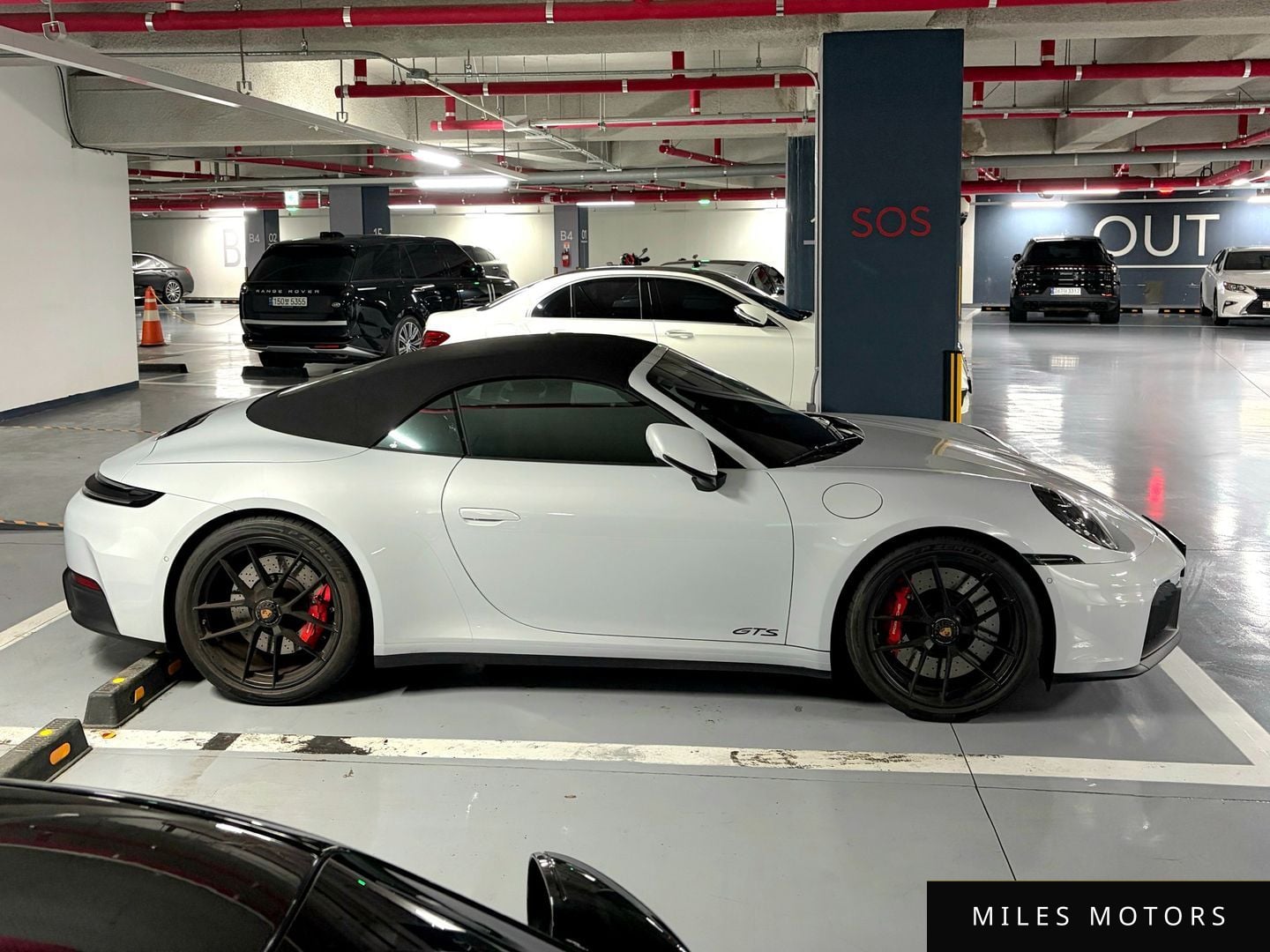 Porsche 911 (992) 2025 — миниатюра 5
