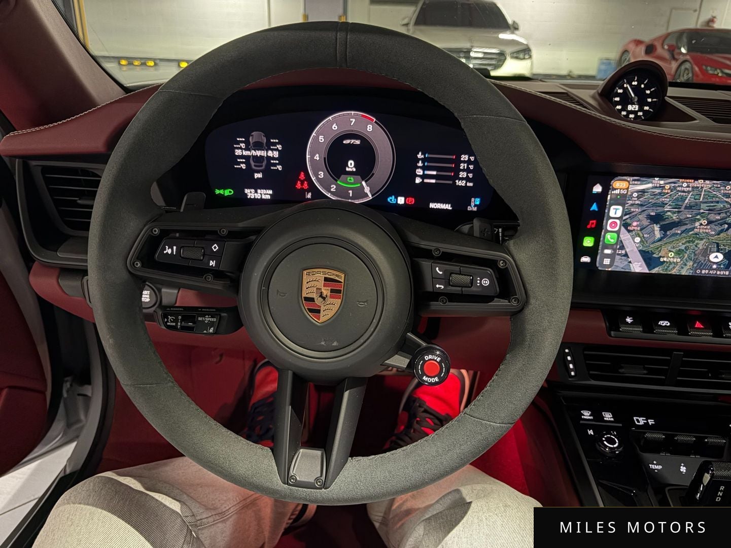 Porsche 911 (992) 2025 — миниатюра 11