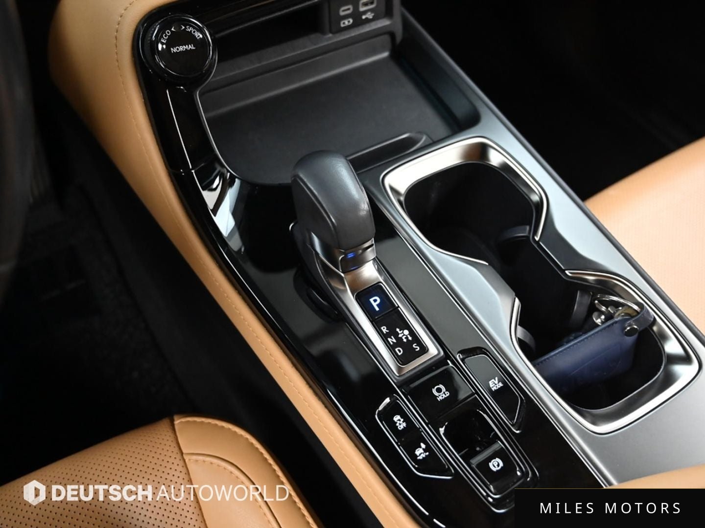 Лексус NX350h 2023 — миниатюра 9