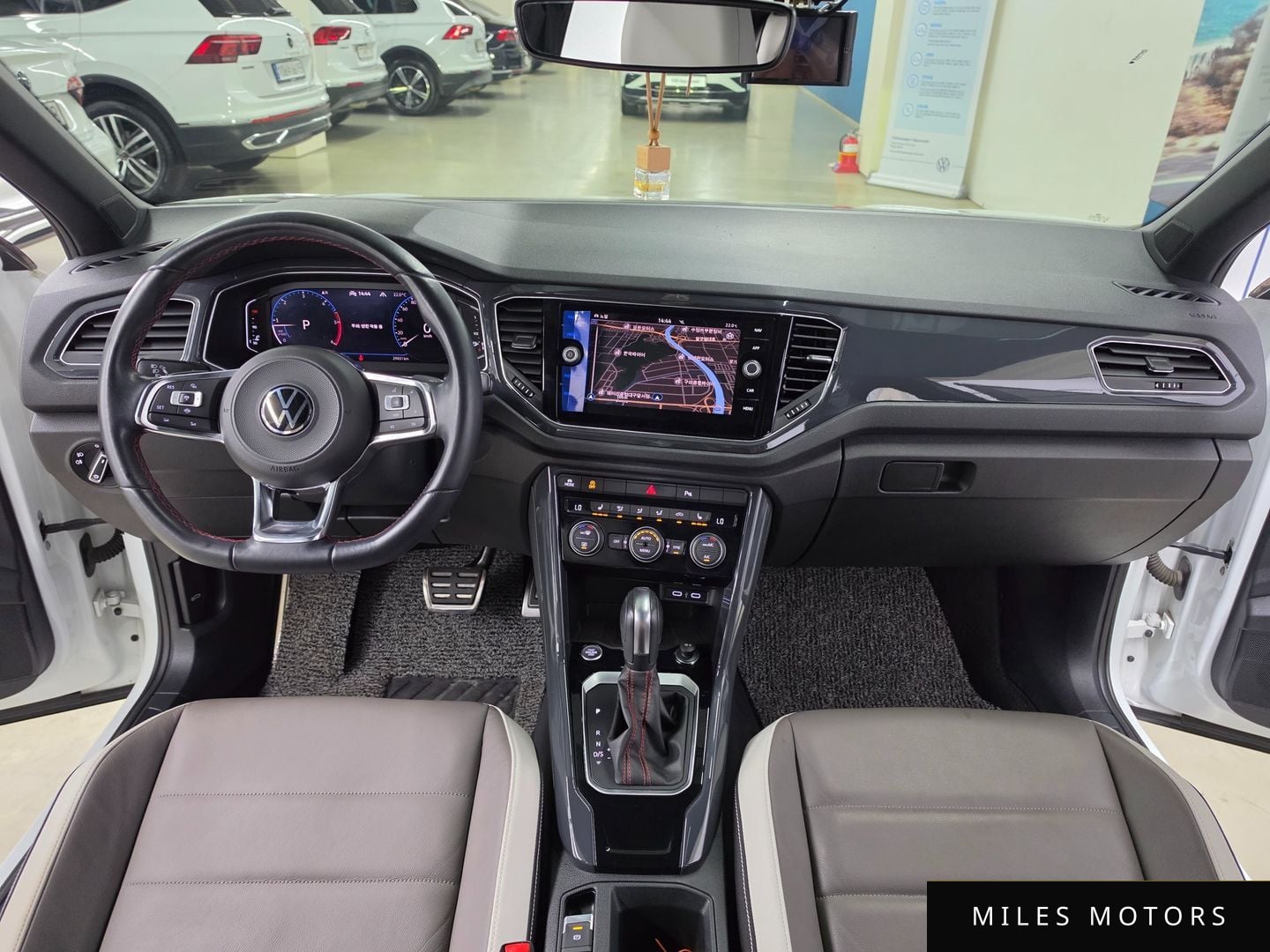 Volkswagen T-Roc 2021 — миниатюра 7