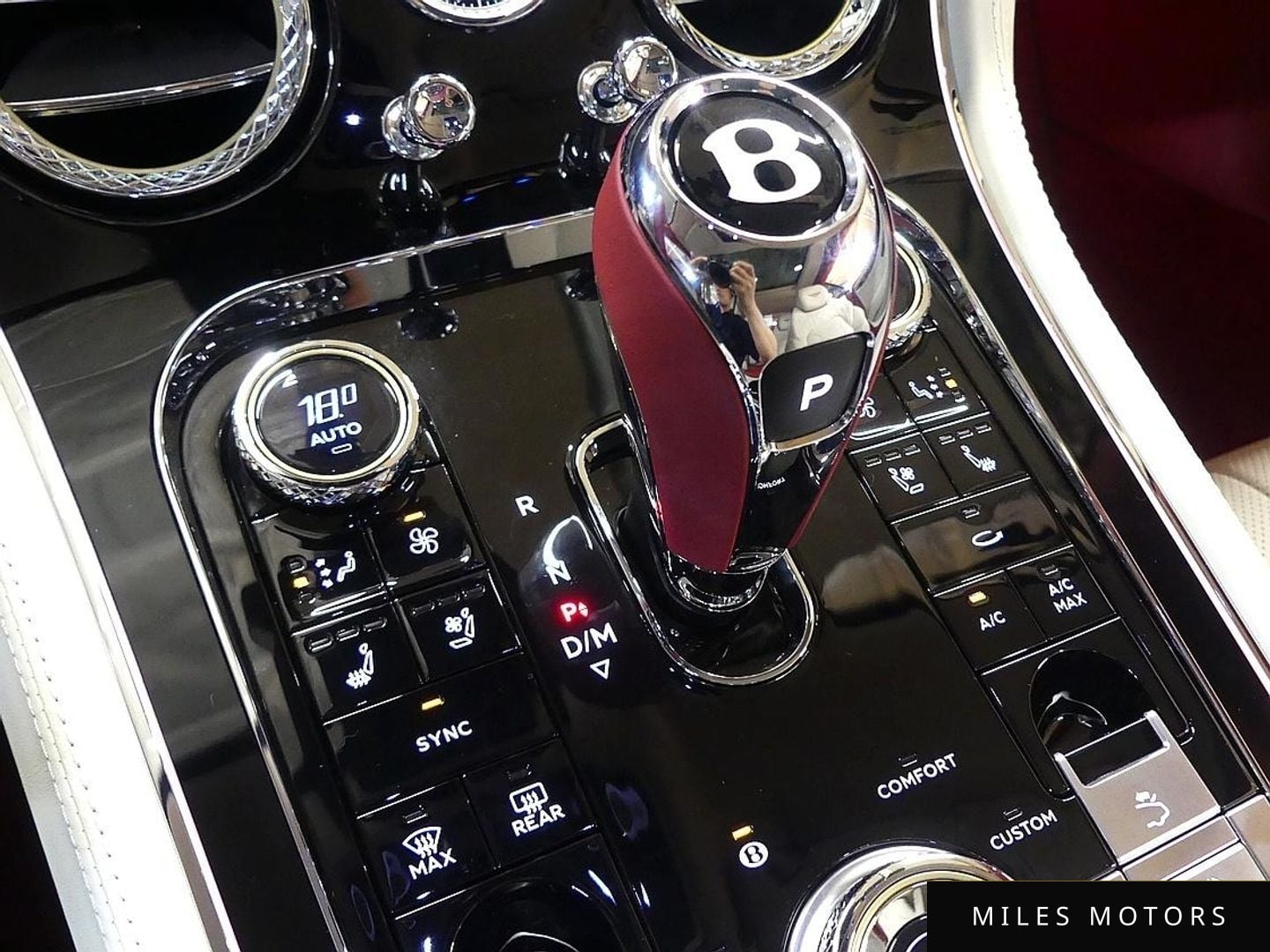 Bentley Continental GT 2024 — миниатюра 10