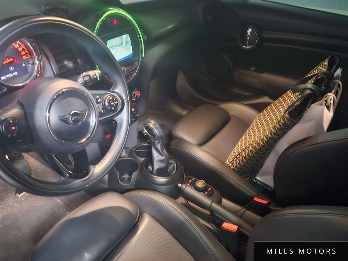 MINI Cooper 2019 — миниатюра 8