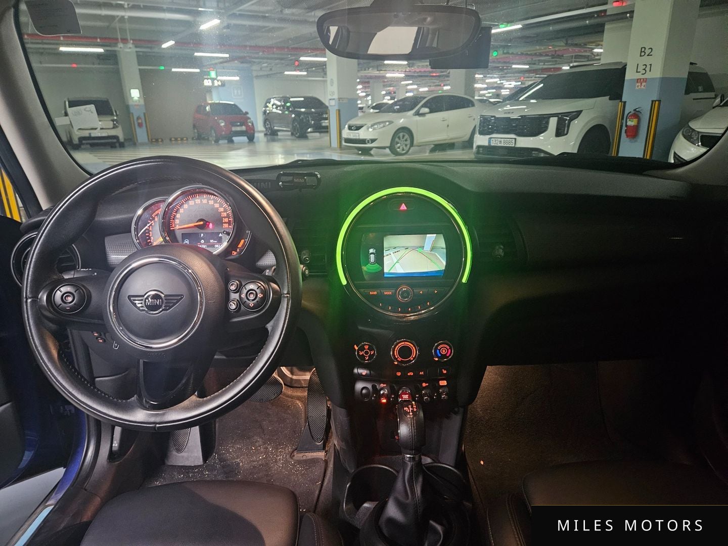 MINI Cooper 2019 — миниатюра 10