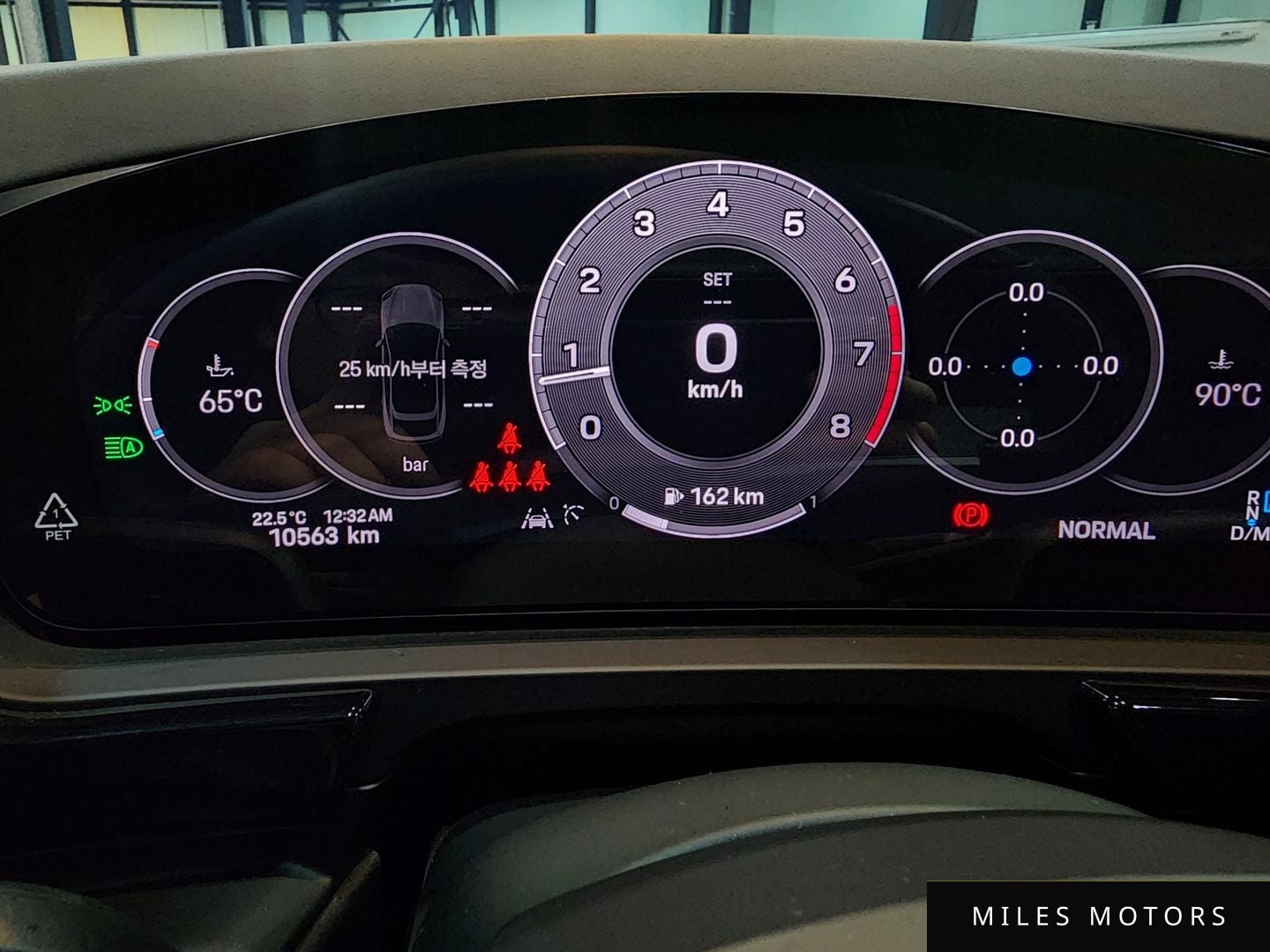 Porsche Cayenne 2024 — миниатюра 9