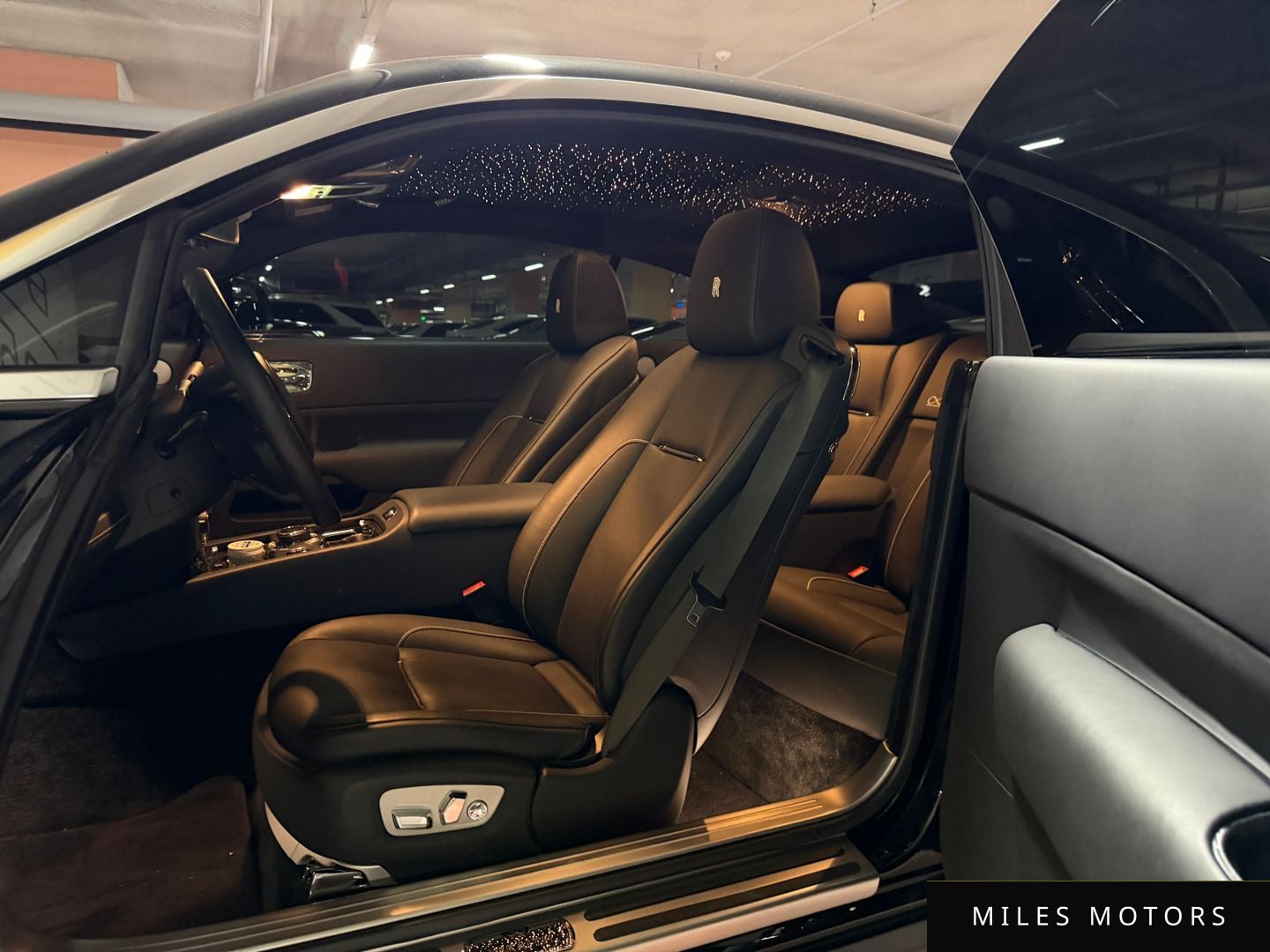Rolls-Royce Wraith 2021 — миниатюра 7
