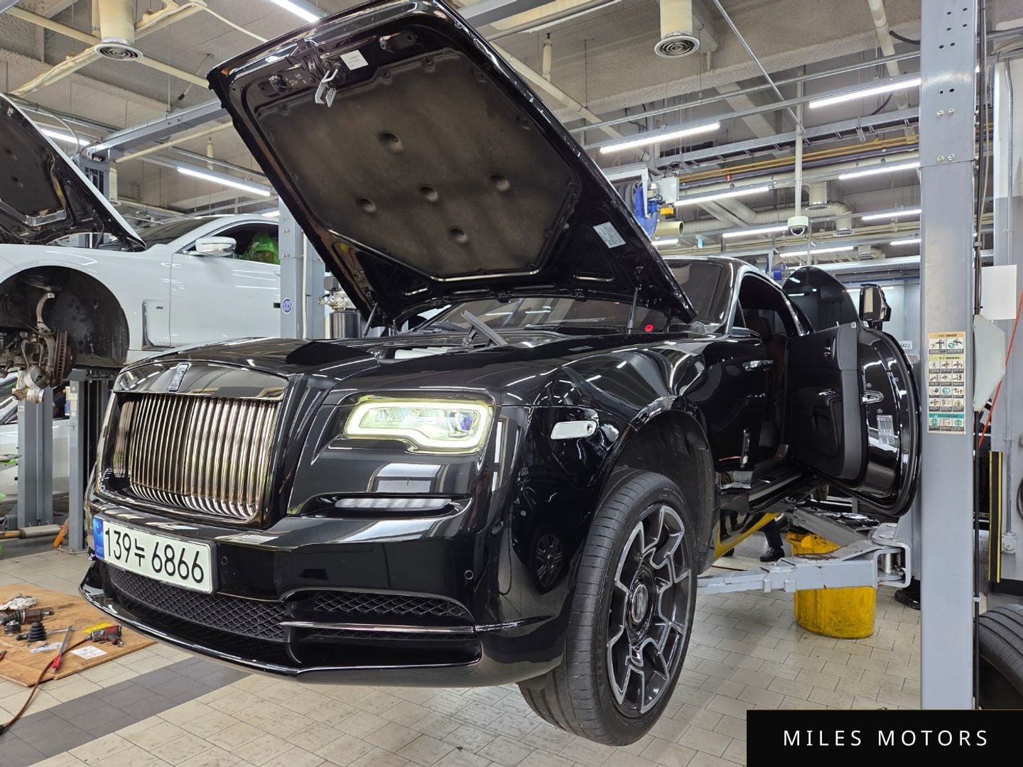 Rolls-Royce Wraith 2021 — миниатюра 11