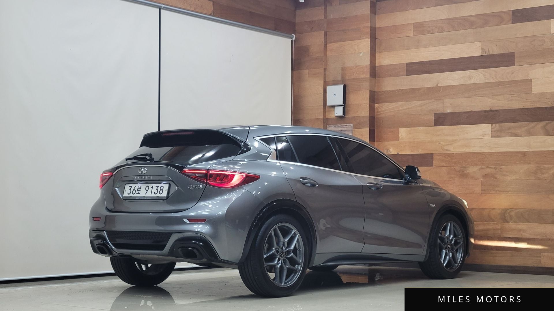 Infiniti Q30 2017 — миниатюра 2