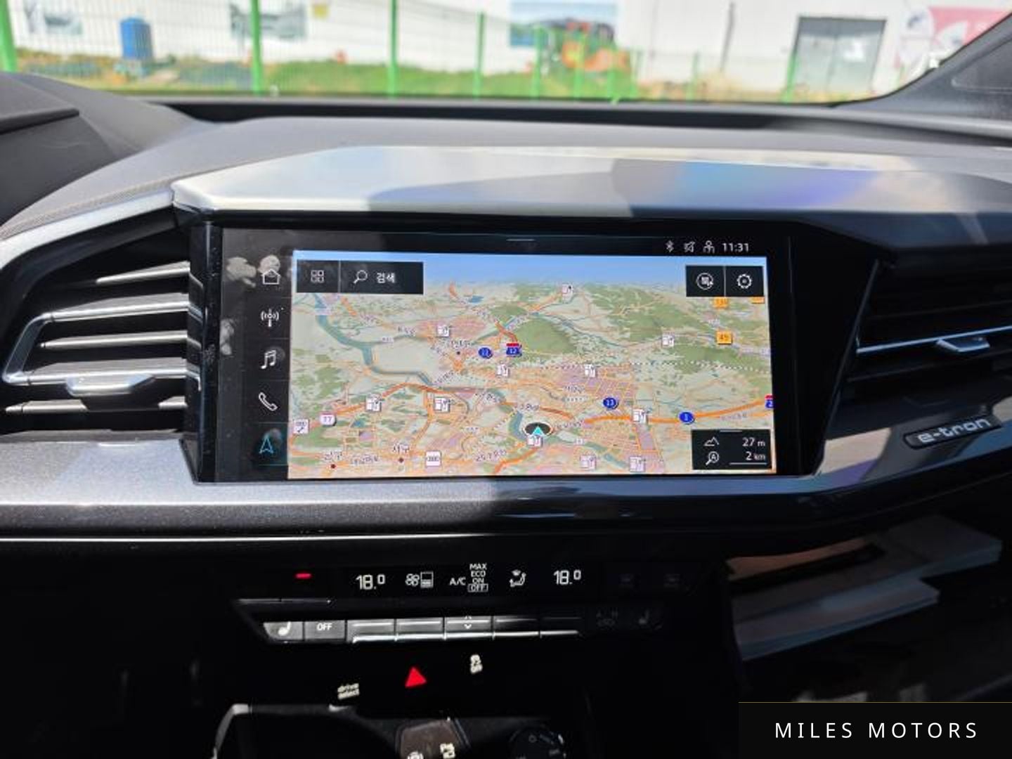 Audi Q4 e-tron 2022 — миниатюра 9