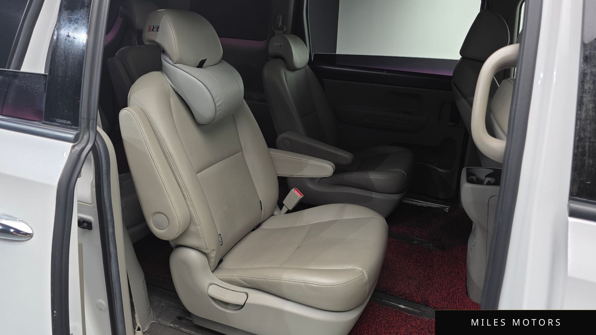 Kia Canival 2018 — миниатюра 12
