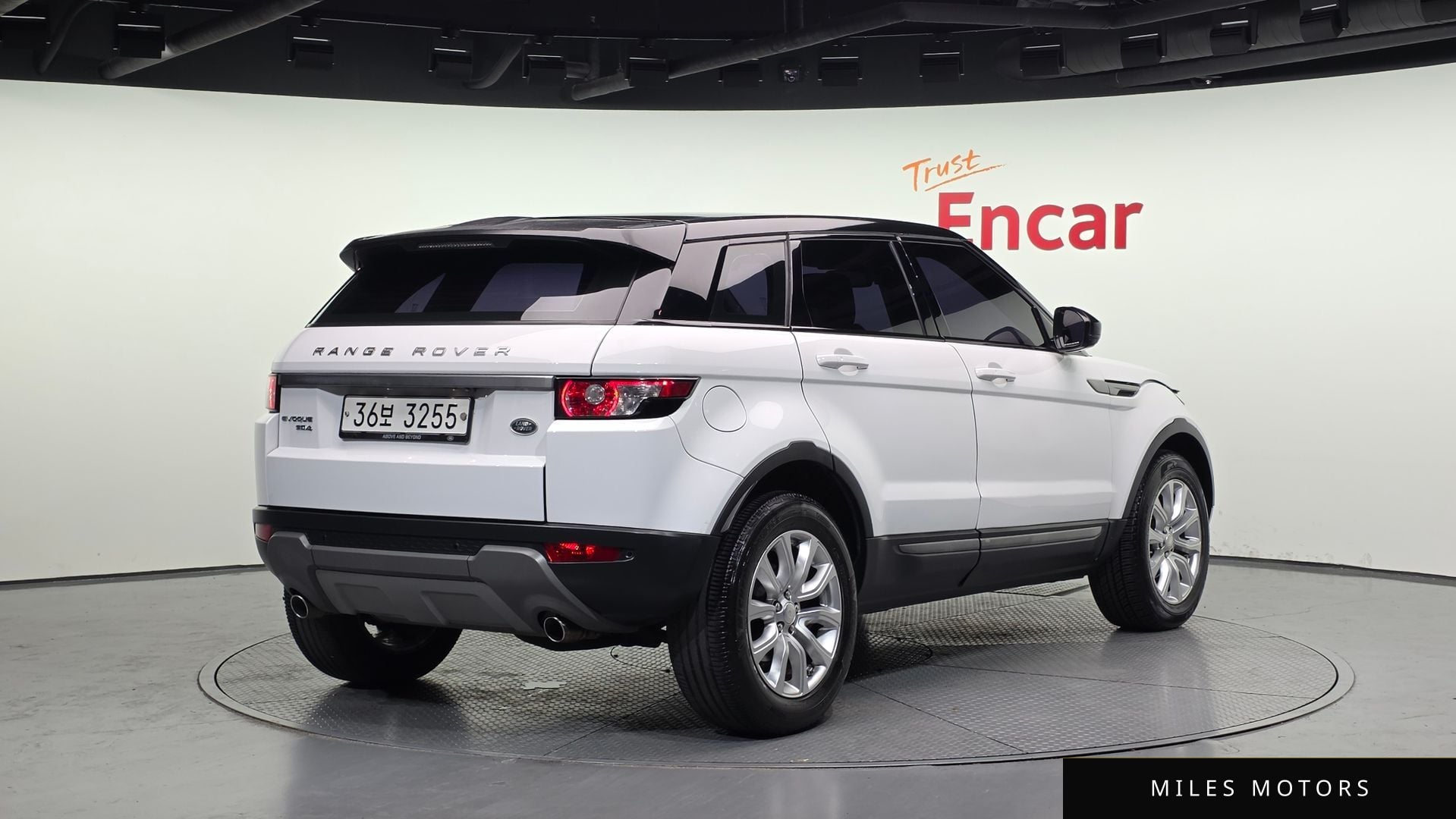 Land Rover Range Rover Evoque 2015 — миниатюра 2