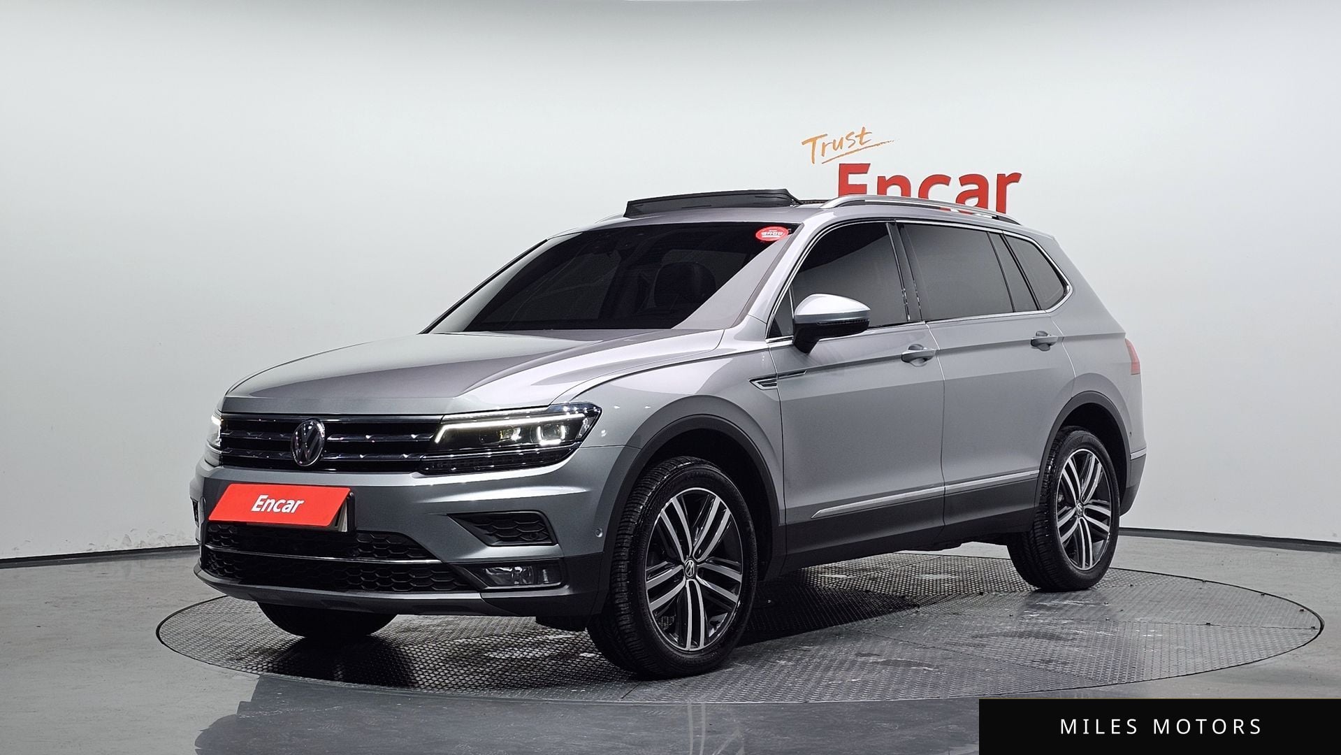 Volkswagen Tiguan 2020 — фото 1 из 12