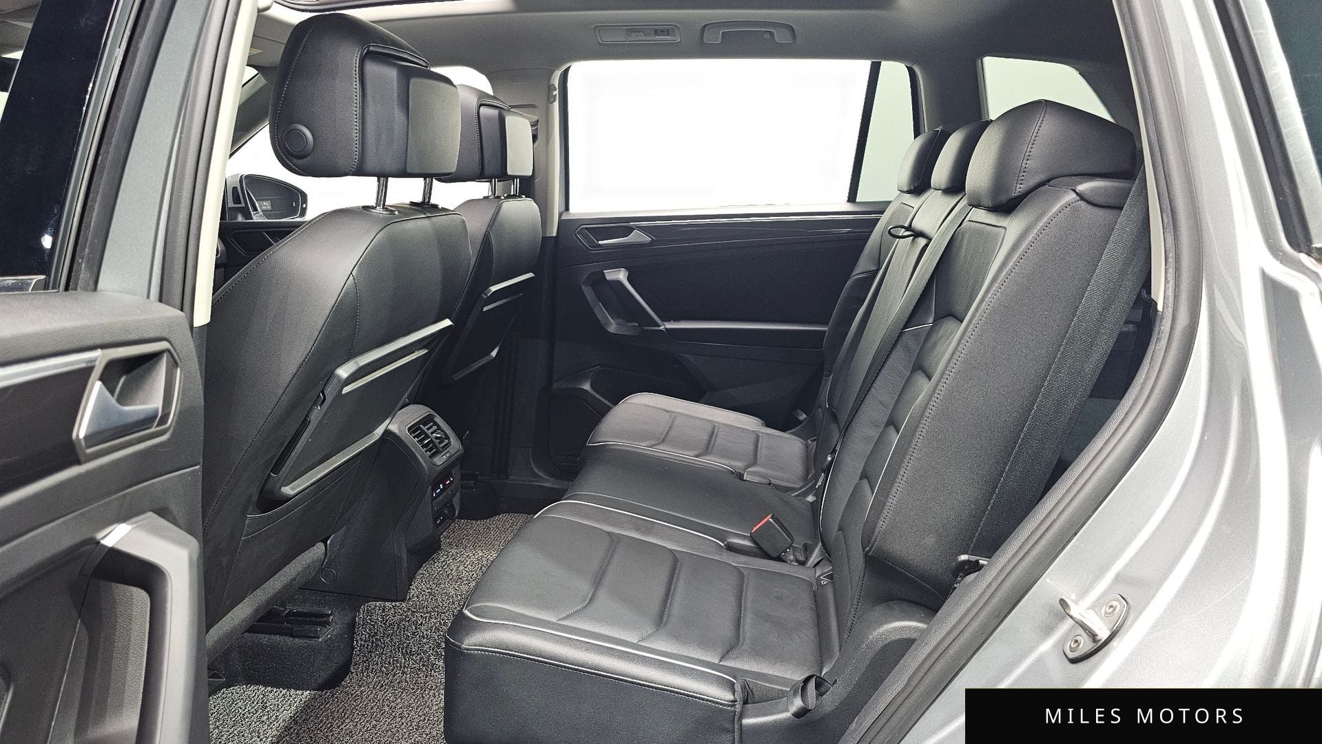 Volkswagen Tiguan 2020 — миниатюра 12