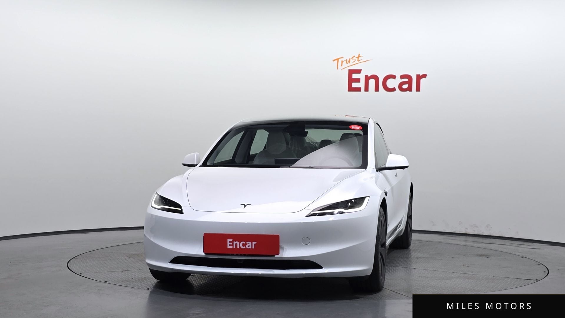 Tesla Model 3 2026 — миниатюра 3