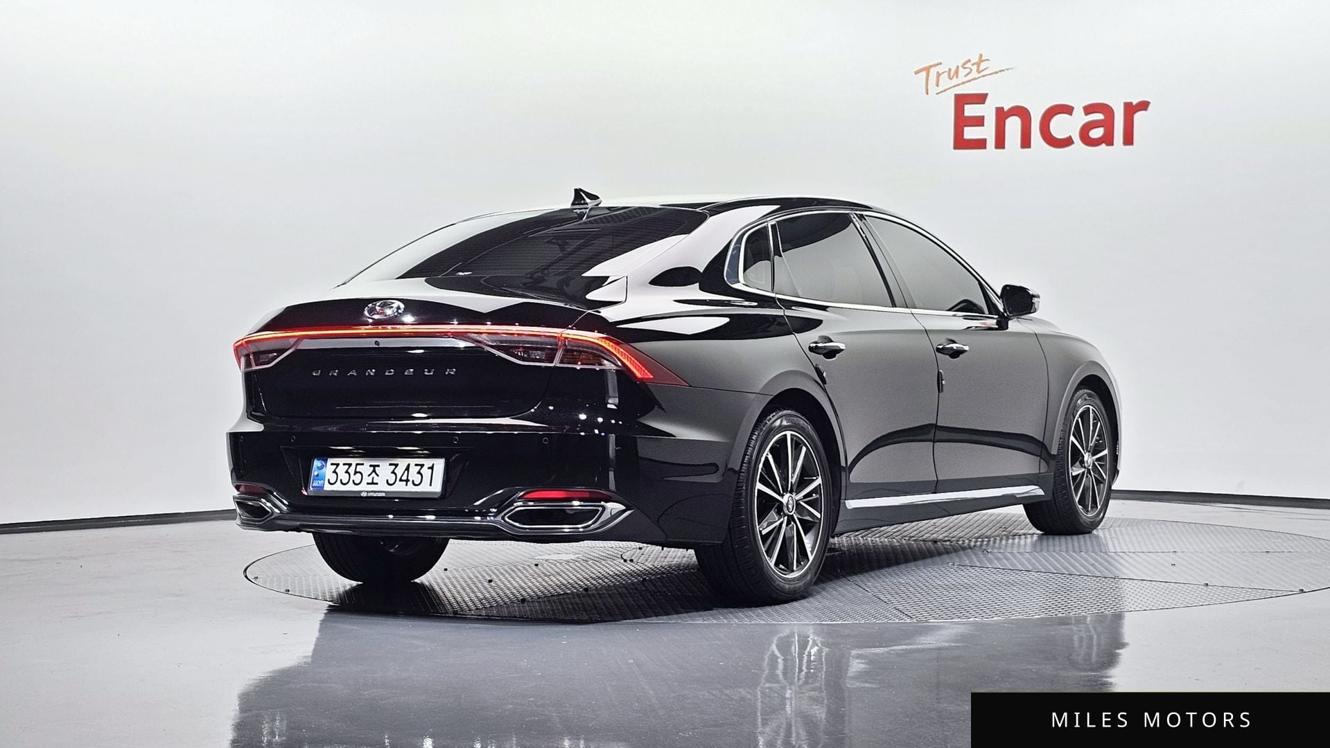 Hyundai Grandeur 2021 — фото 1 из 12