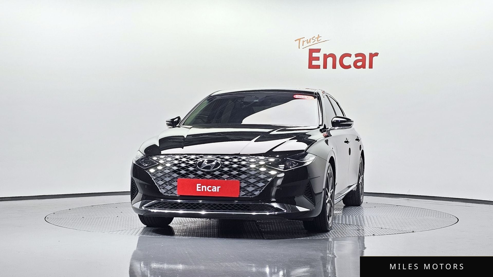 Hyundai Grandeur 2021 — миниатюра 2