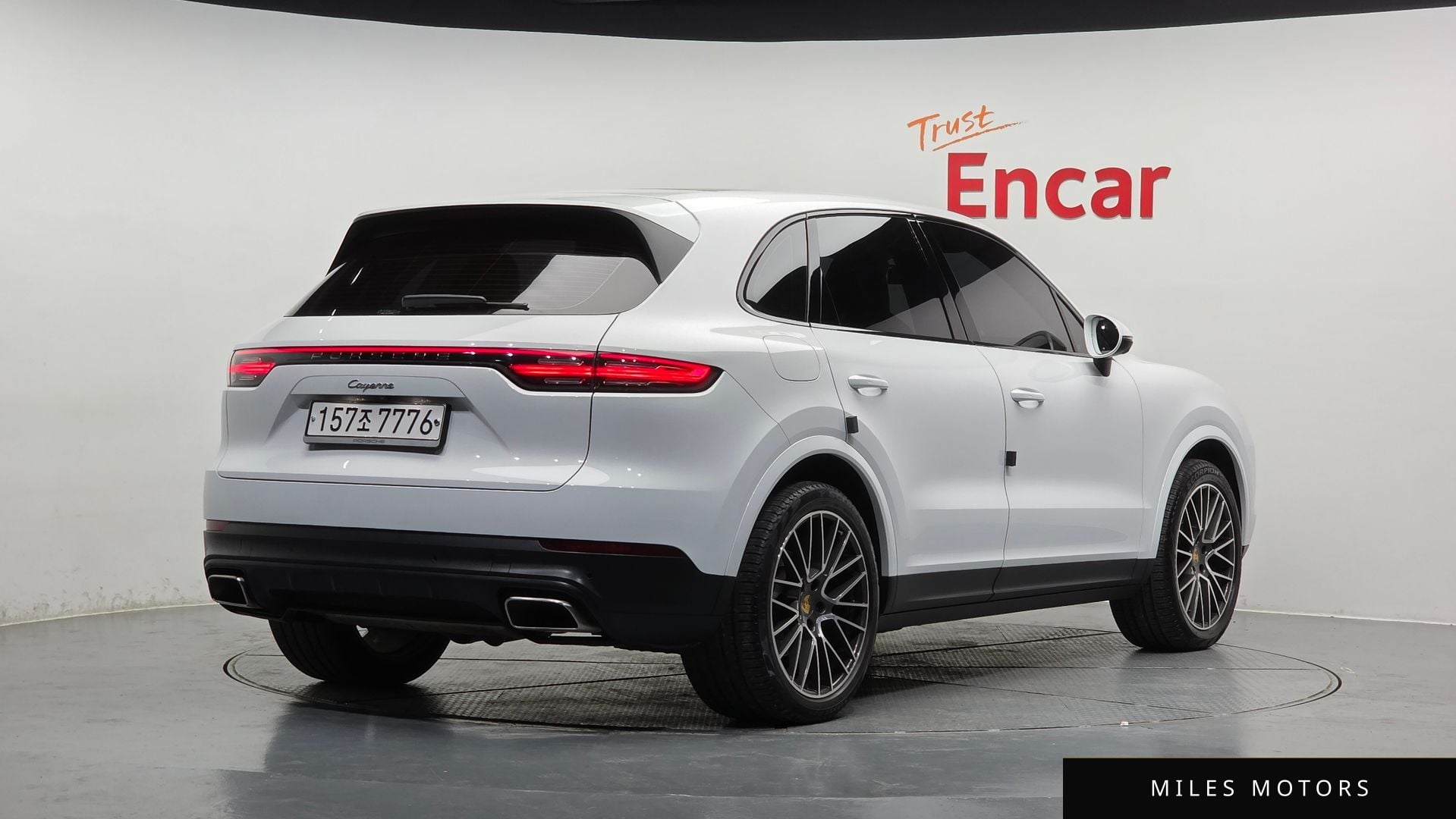 Porsche Cayenne 2020 — миниатюра 2