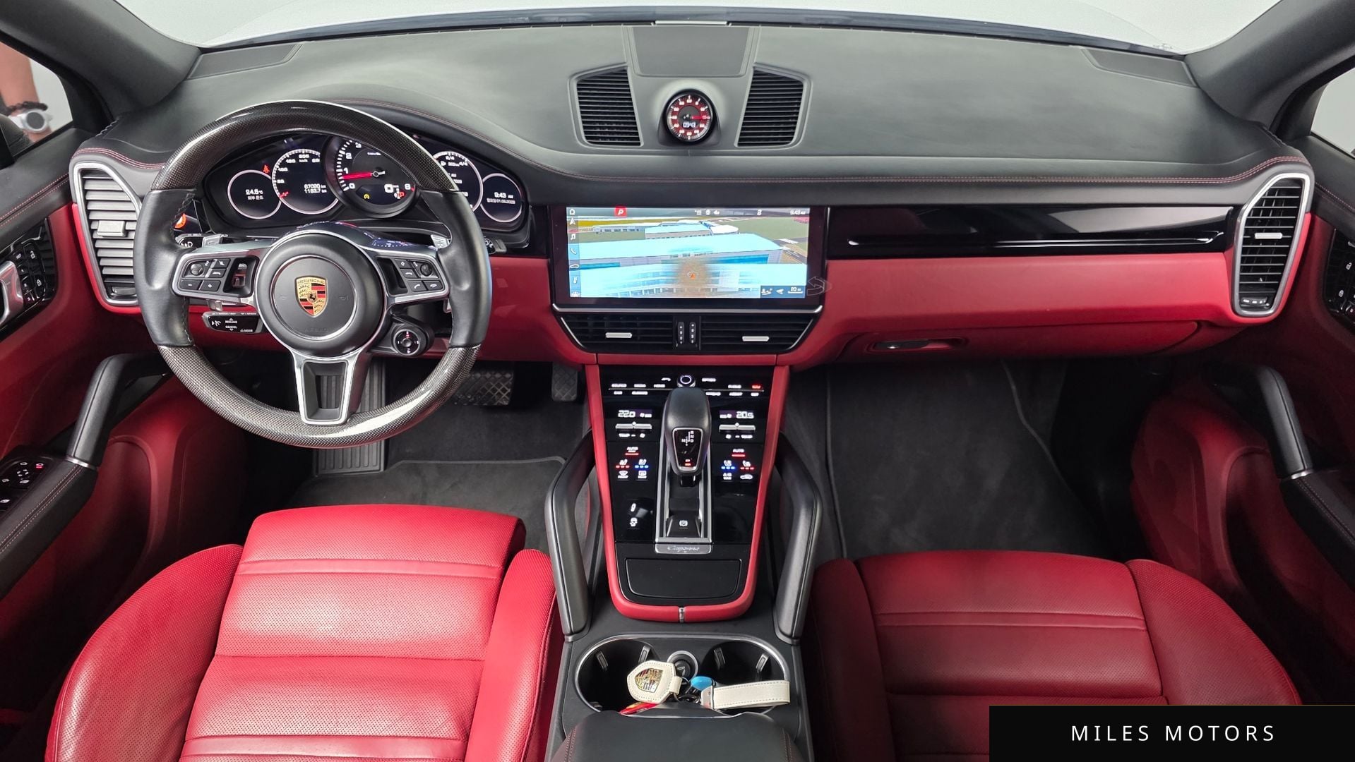 Porsche Cayenne 2020 — миниатюра 10
