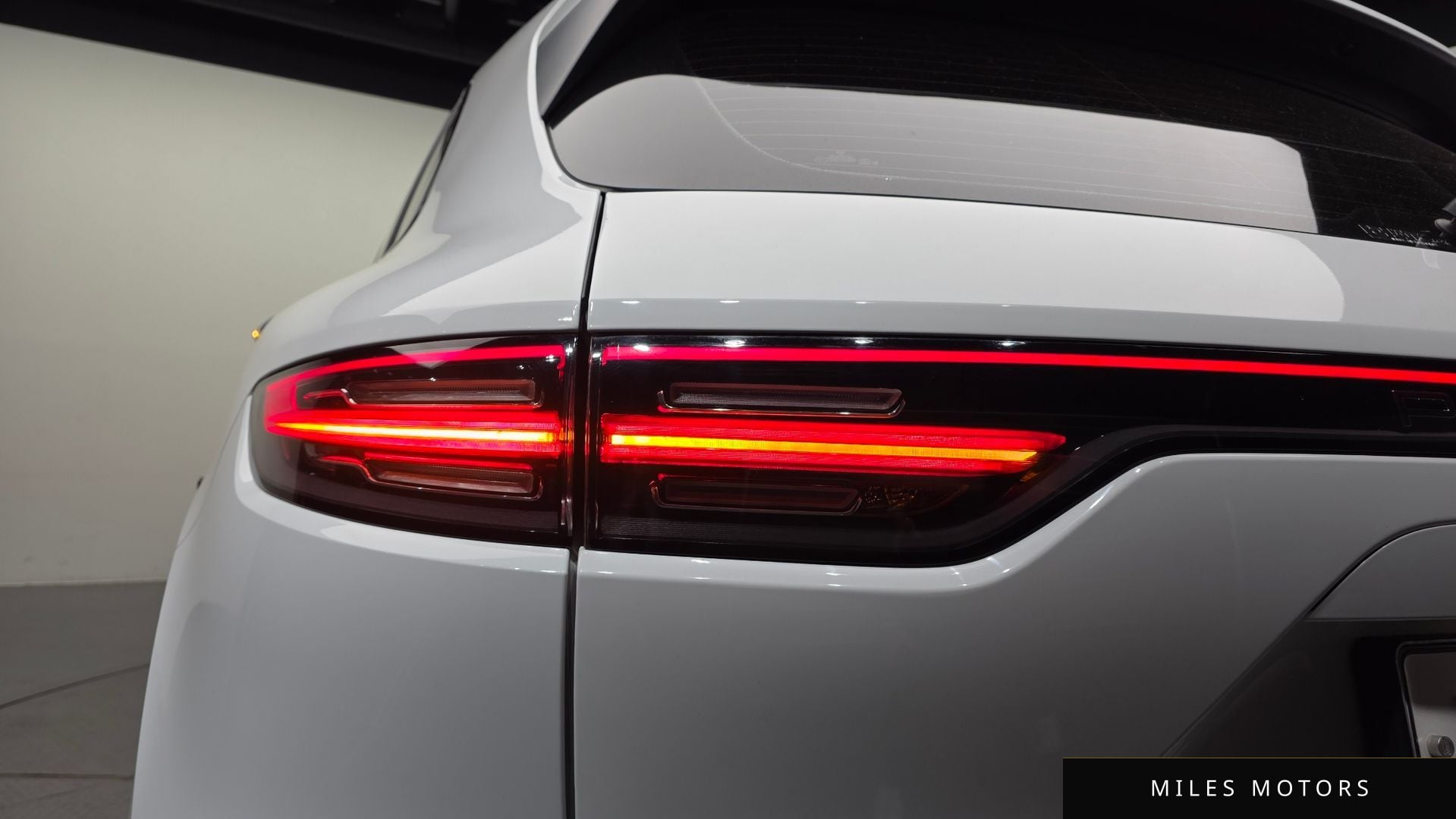 Porsche Cayenne 2020 — миниатюра 9