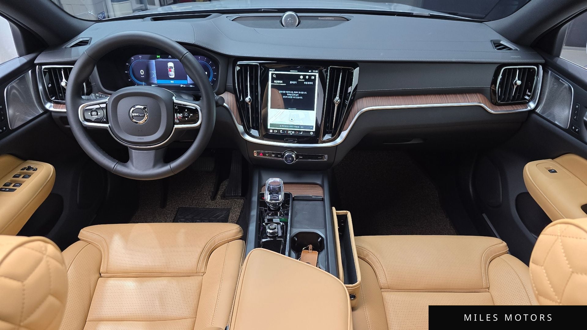 Volvo S60 2024 — миниатюра 10