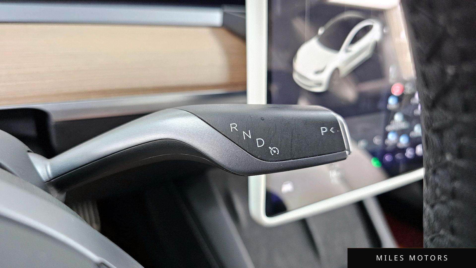 Tesla Model 3 2021 — миниатюра 12