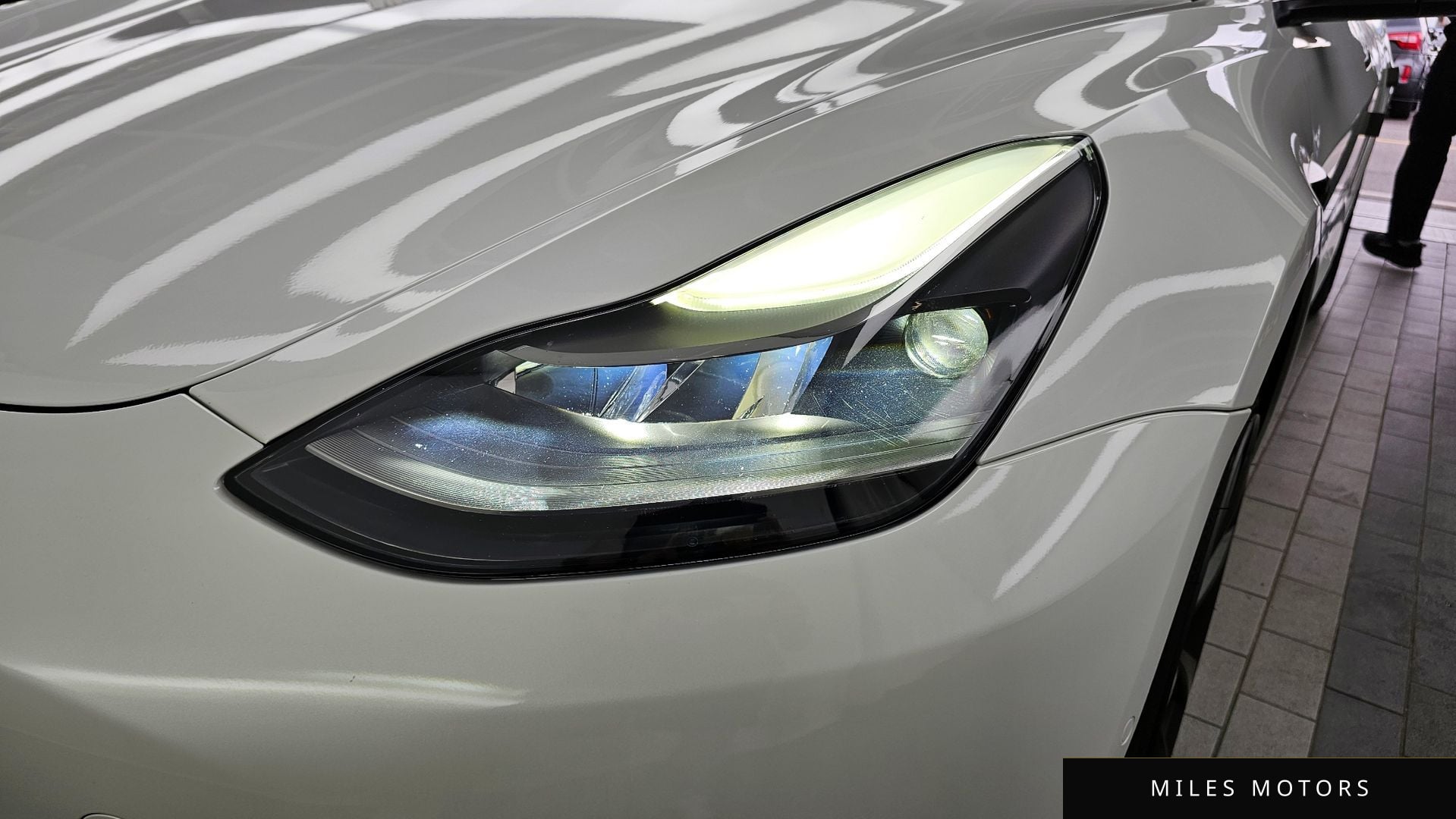 Tesla Model 3 2021 — миниатюра 8