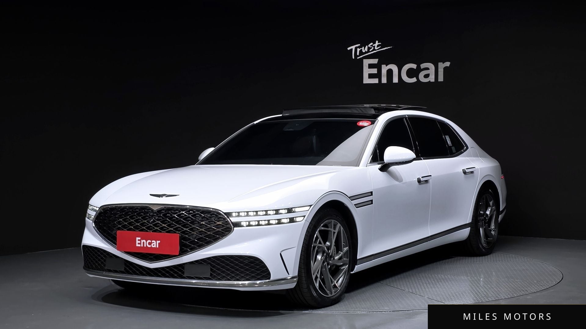 Genesis G90 (RS4) 2023 — фото 1 из 12