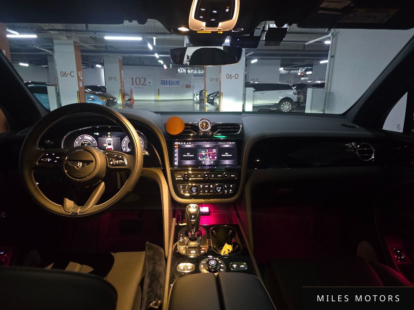 Bentley Bentayga 2025 — миниатюра 9