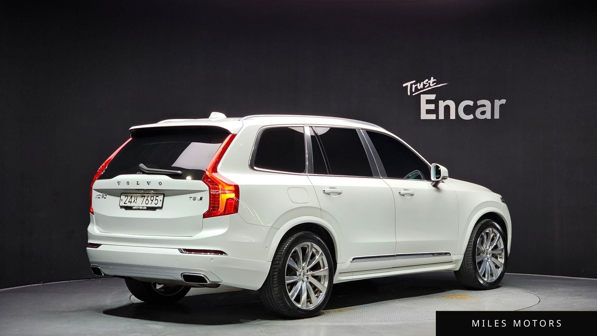Volvo XC90 2019 — миниатюра 2