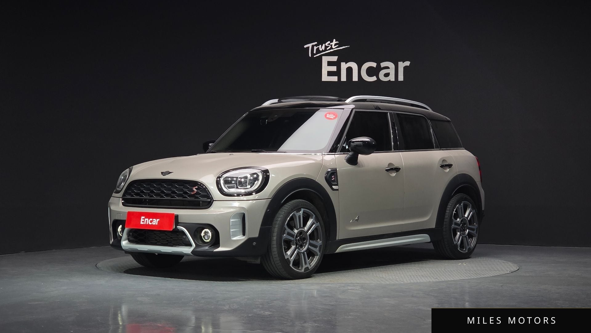 MINI Countryman 2022 — фото 1 из 12