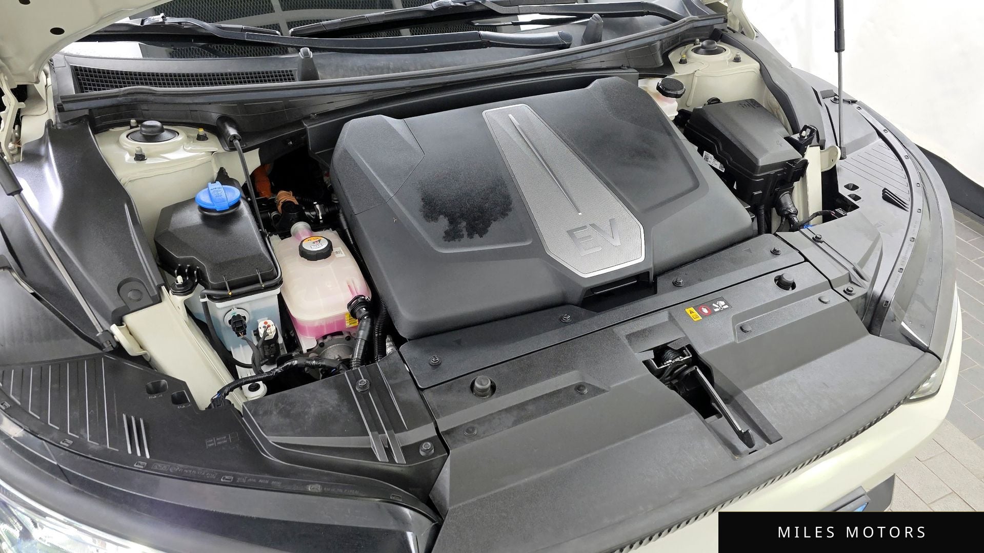 Kia EV6 2022 — миниатюра 6