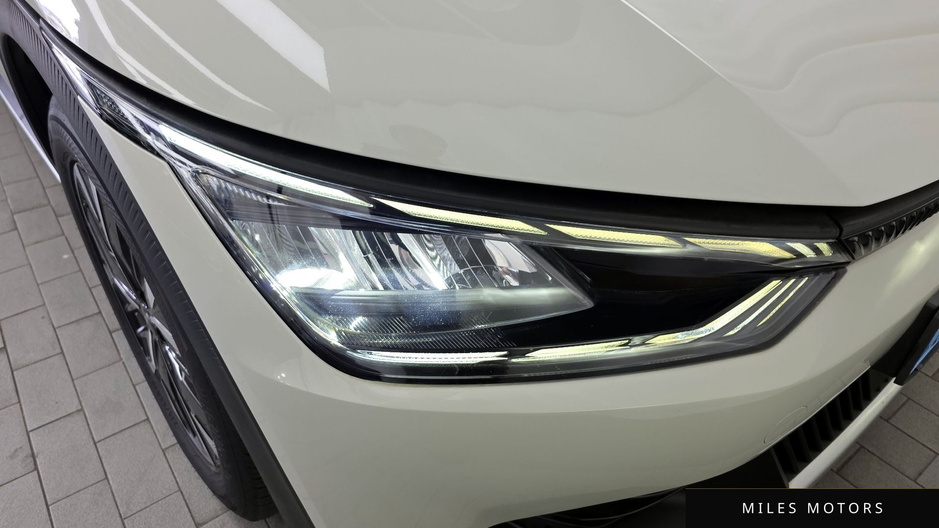 Kia EV6 2022 — миниатюра 8
