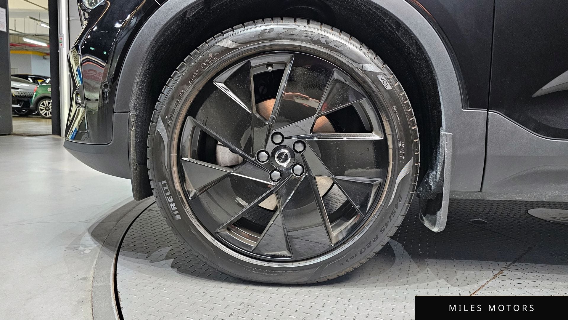 Volvo XC40 2025 — миниатюра 5