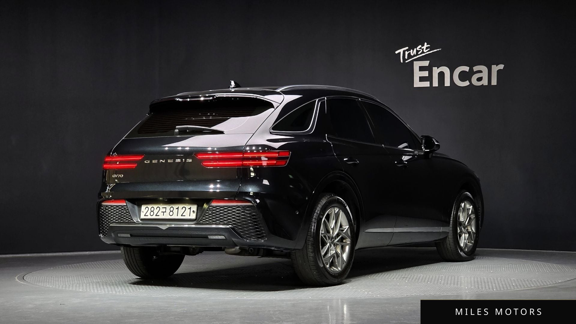 Genesis GV70 2021 — миниатюра 2