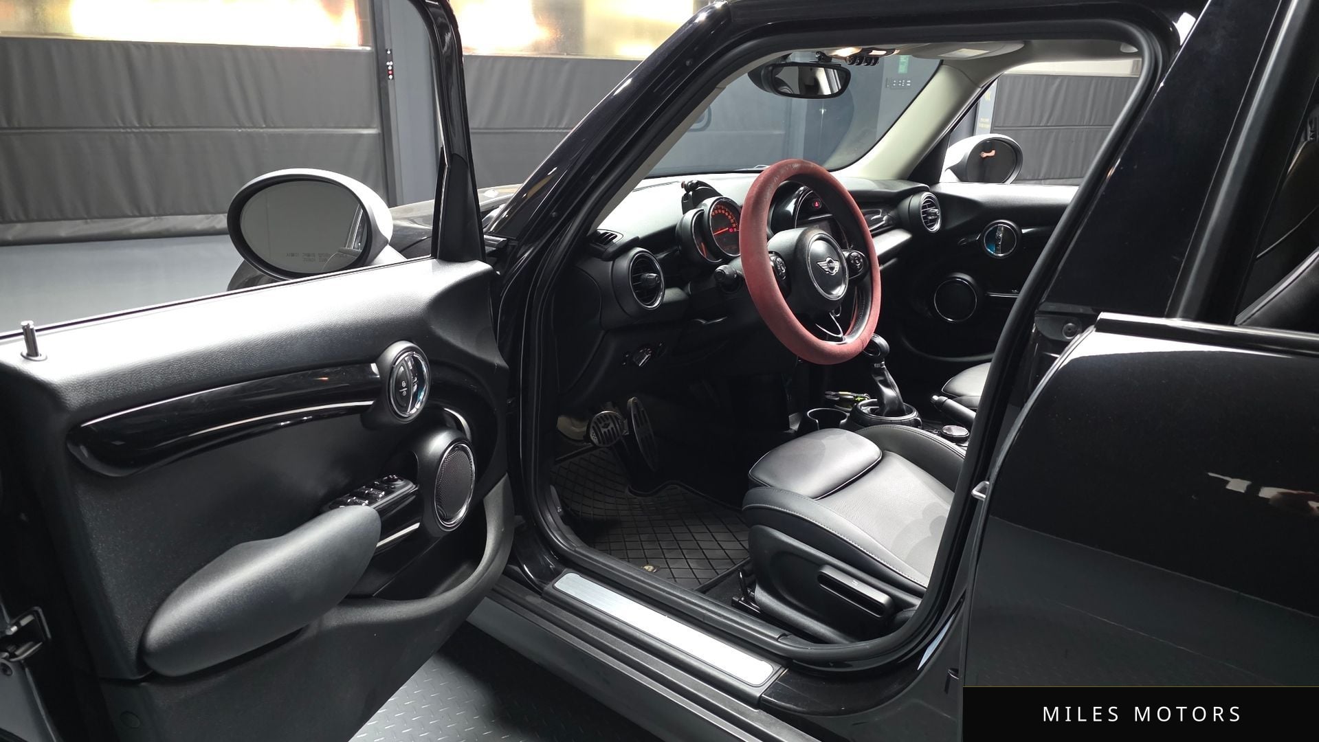 MINI Cooper 2017 — миниатюра 10