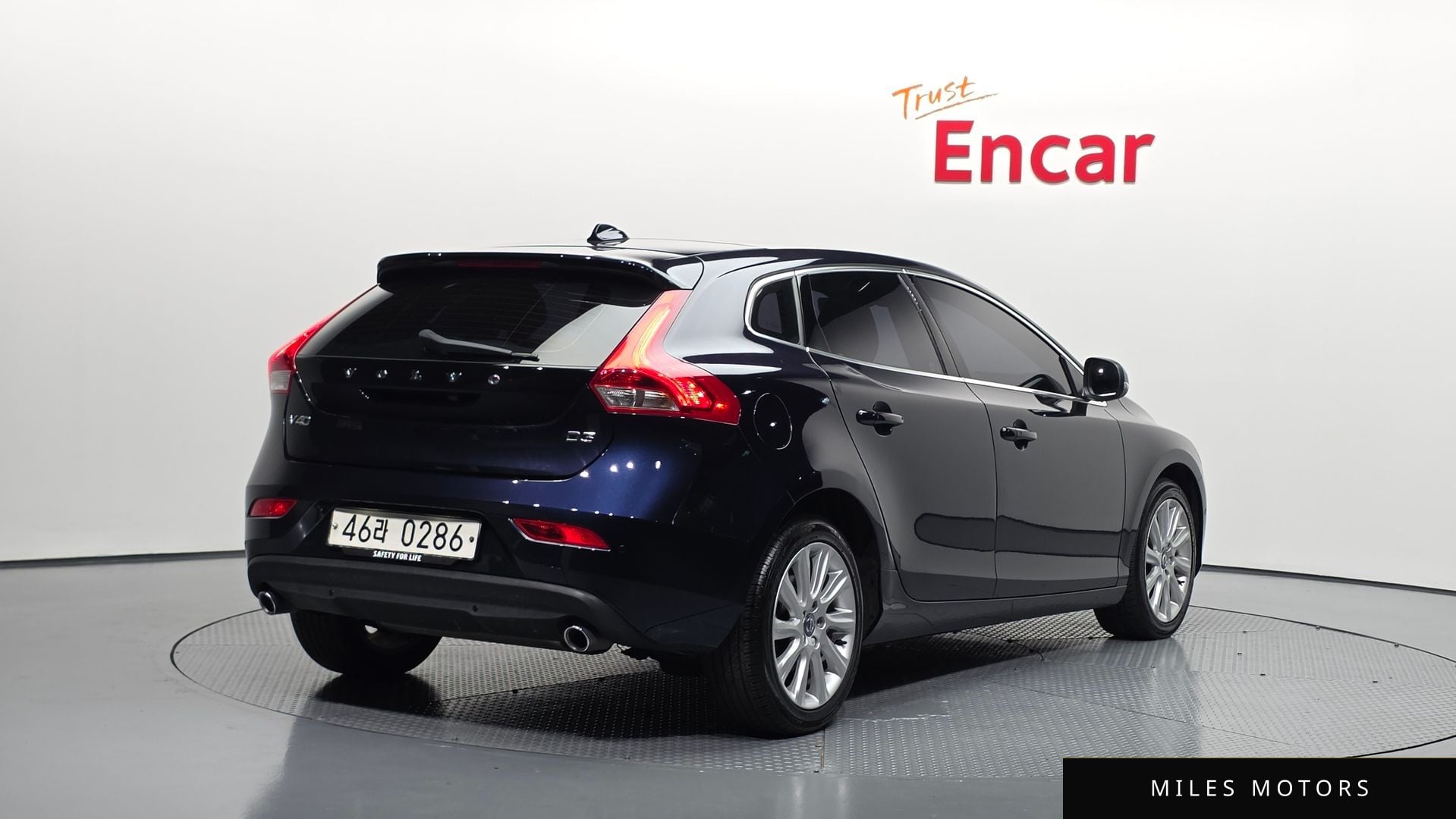 Volvo V40 2016 — миниатюра 2