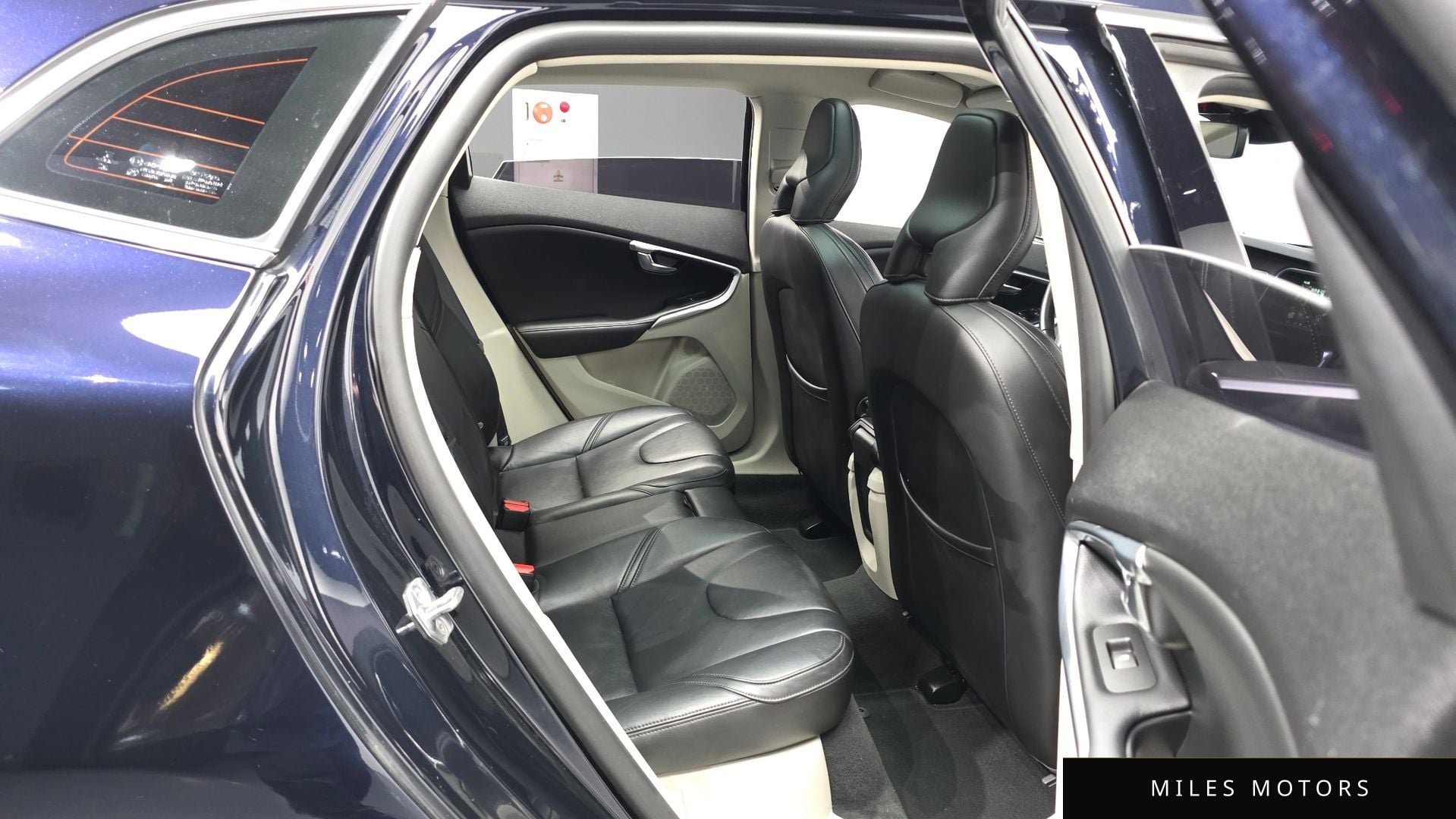 Volvo V40 2016 — миниатюра 12